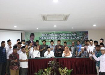 BERITA Kanwil Kemenag Sumbar Gelar Dialog Bersama Ormas Islam Perkuat Moderasi Beragama